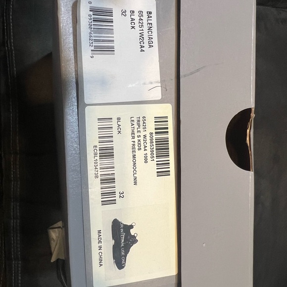 Kids balenciaga triple s size 32 - Picture 6 of 13